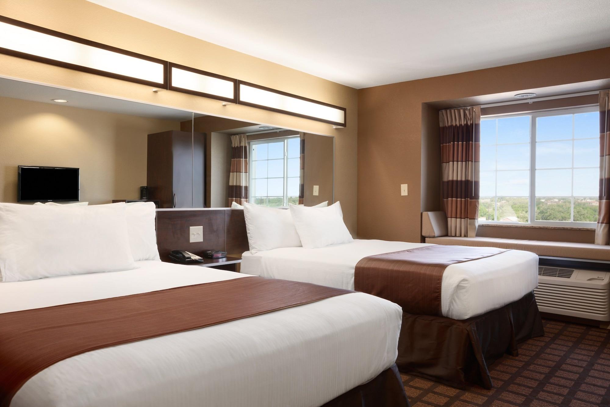 Microtel Inn & Suites By Wyndham Midland Exteriér fotografie