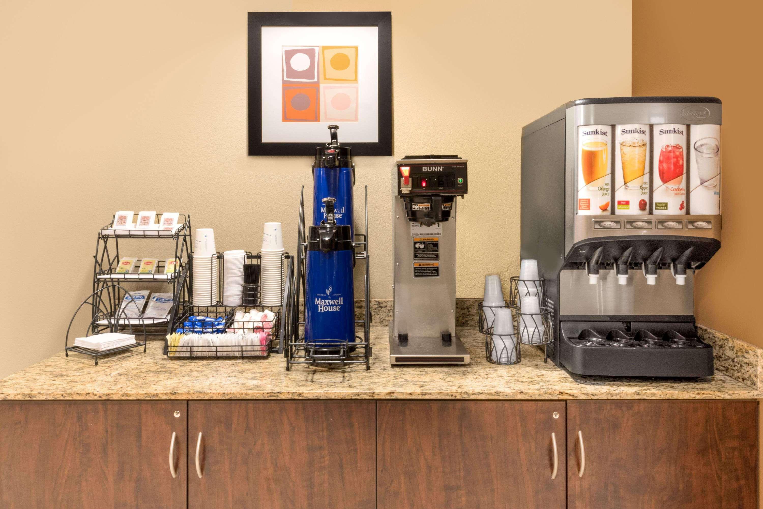 Microtel Inn & Suites By Wyndham Midland Exteriér fotografie